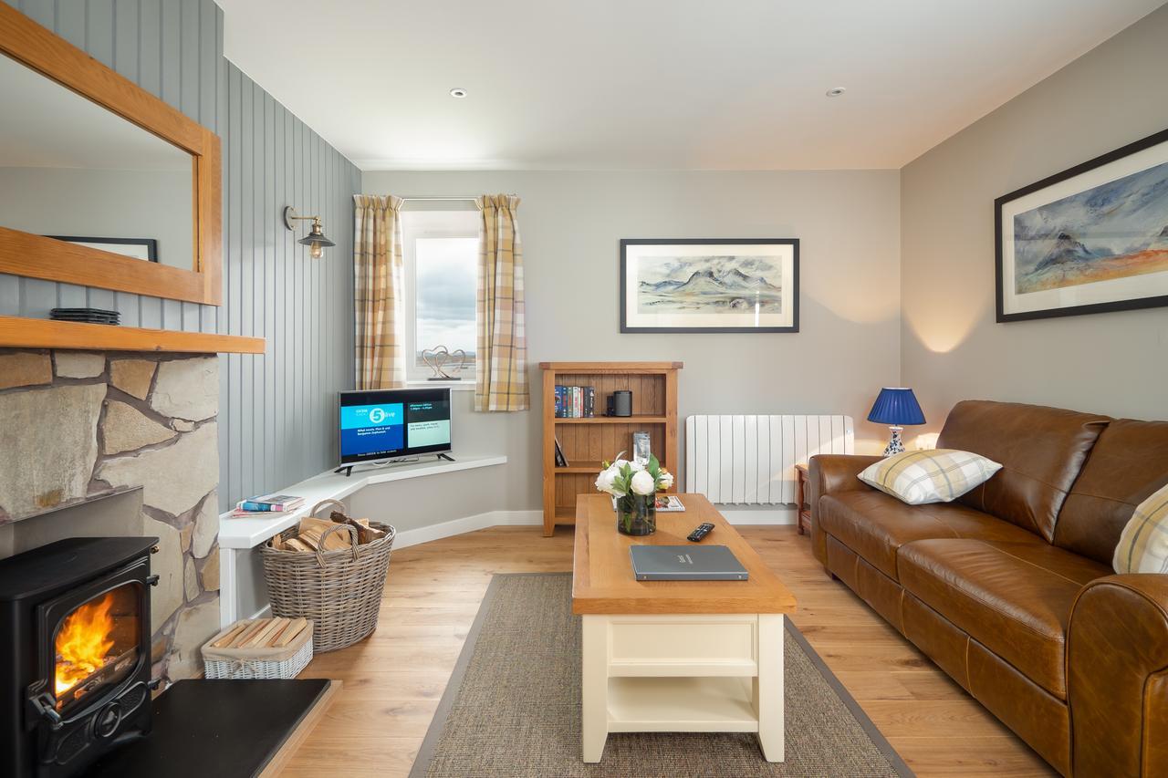 Highland Holiday Cottages Newtonmore Ngoại thất bức ảnh